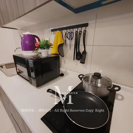 Edusentral Setia Alam Apartment Exterior photo