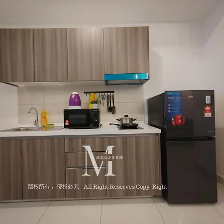 Edusentral Setia Alam Apartment Exterior photo