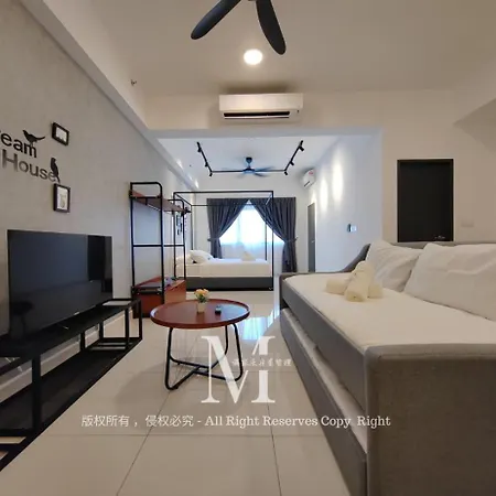 Edusentral Setia Alam Apartment Exterior photo
